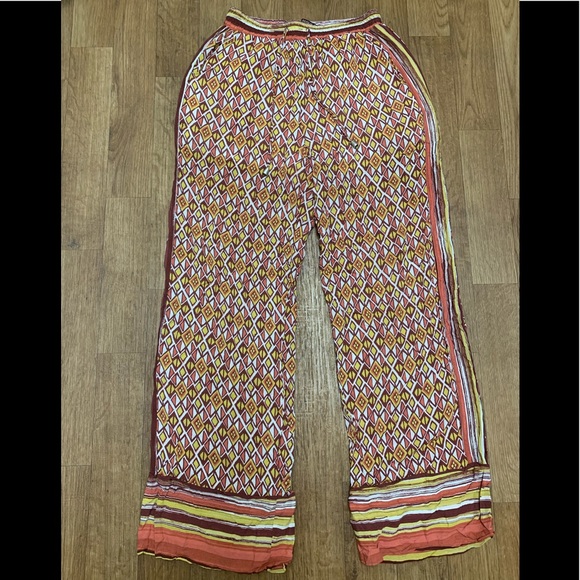 Forever 21 Patterned Palazzo Pants Pockets On The Side Size Small RN# 94981 - Picture 1 of 7